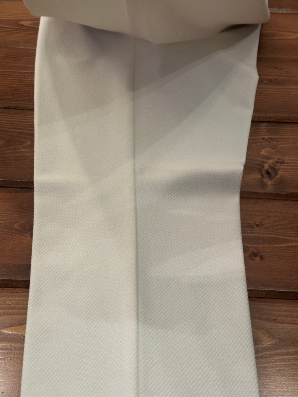 Ann Taylor Cropped Ankle Pants in Cream NWOT - Picture 6 of 8